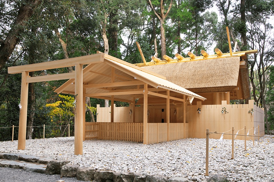 &copy;the Jingushicho.