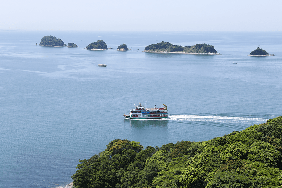 Toba Bay Cruise & Iruka-jima (Dolphin Island)