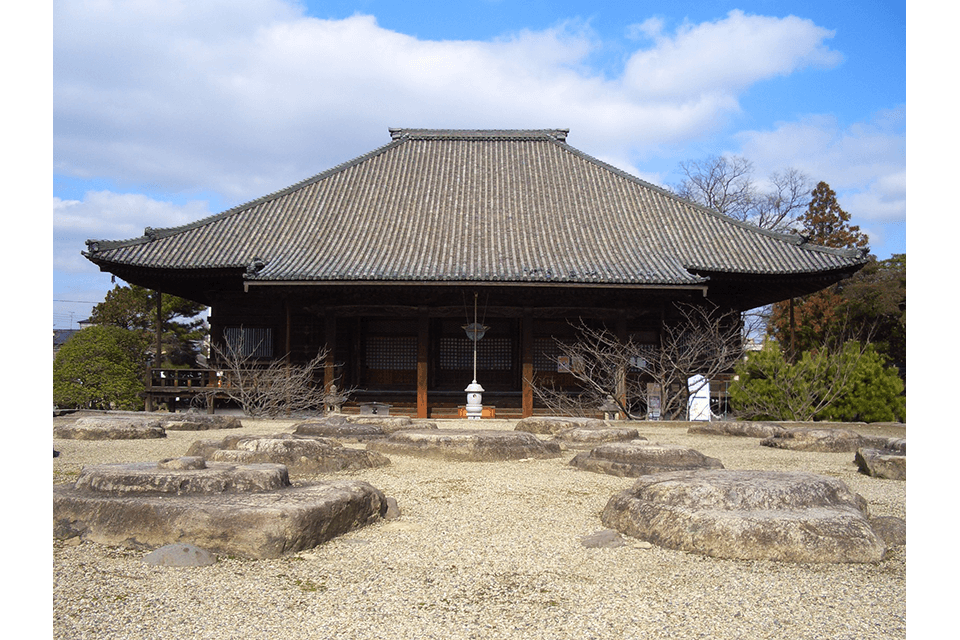 &copy;Nara Visitors Bureau