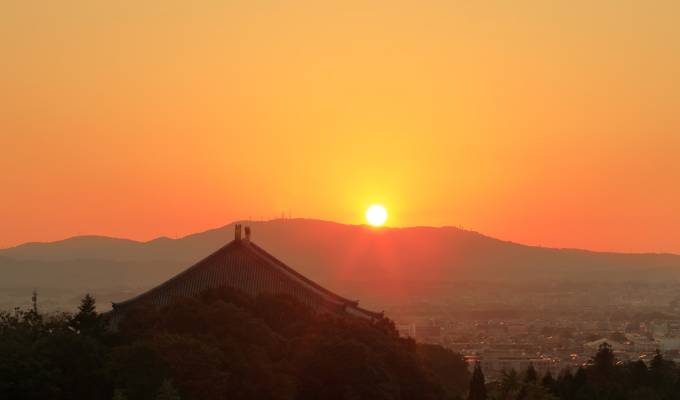 大佛和二月堂（東大寺）