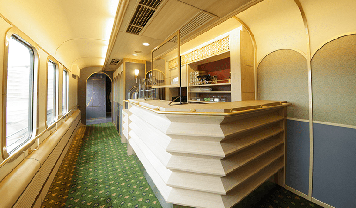 Sightseeing Limited Express "AONIYOSHI"