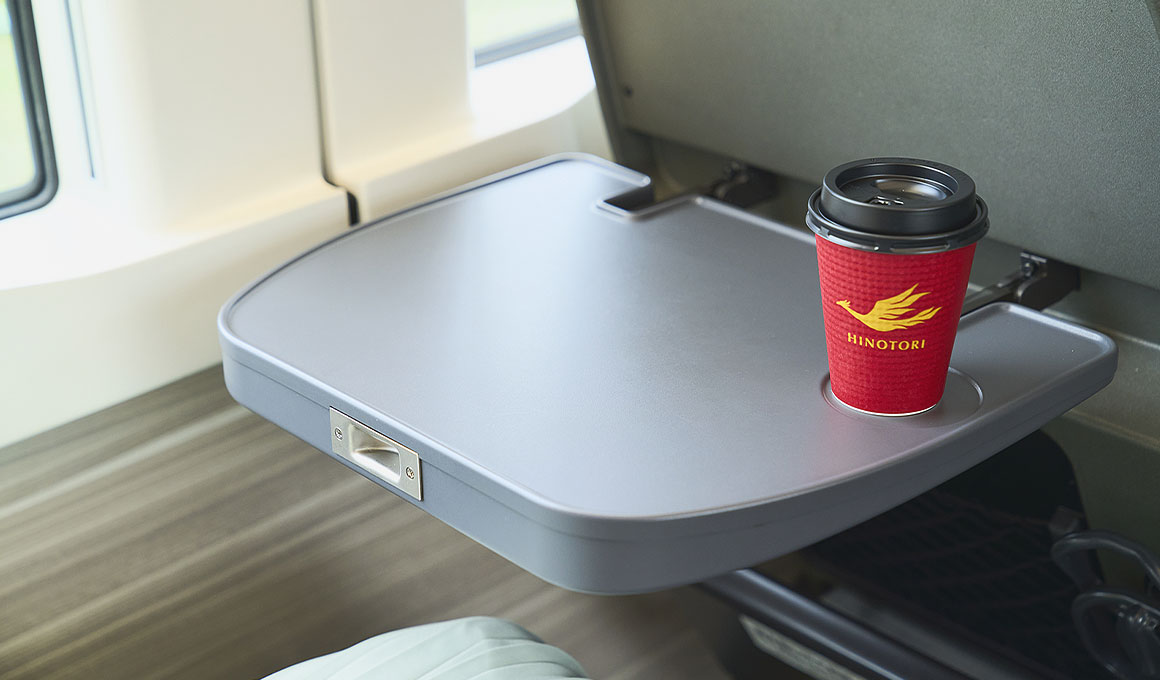 スライド式背面テーブル
