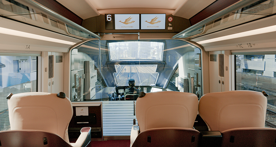 ハイデッカー構造